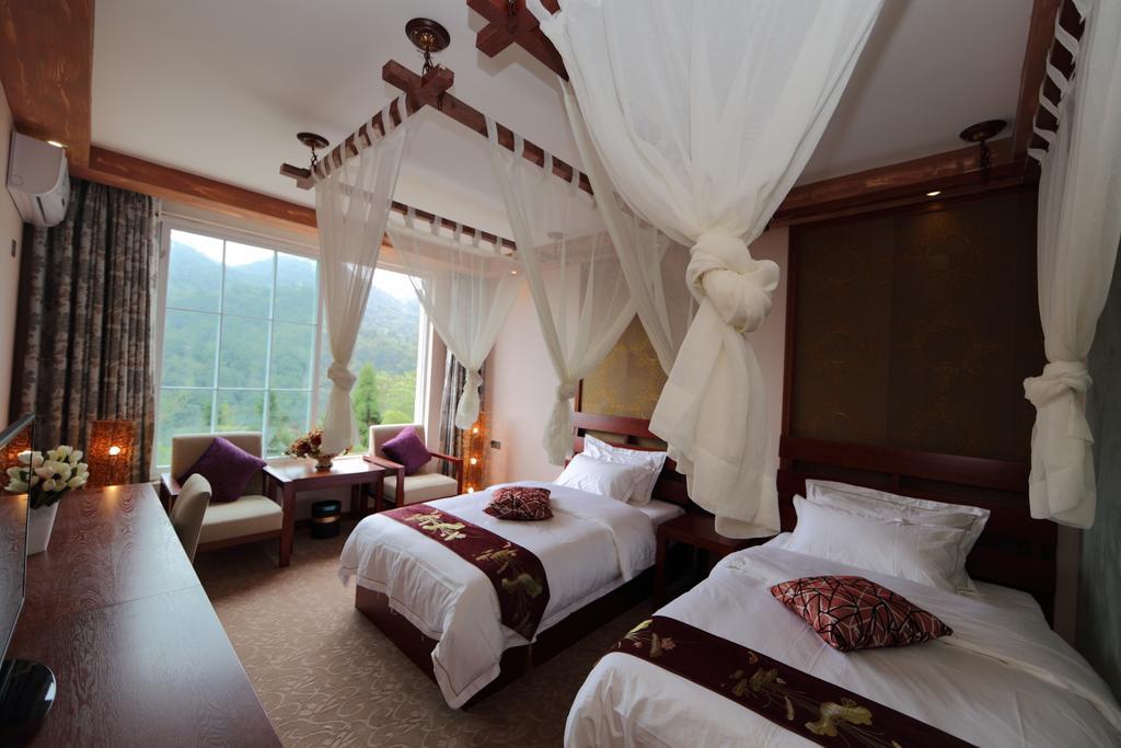 Panshan Tingquan Tuwo Holiday Resort Leshan Bilik gambar